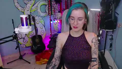 CUMpotikEve online show from June 14, 6:04 am
