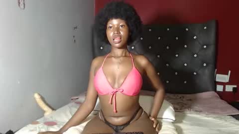 Snapshot of cumslayer19 chatting on September 24, 9:32 pm Shiiro online show from September 24, 9:32 pm
