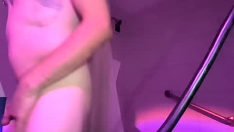 cumupxxx online show from September 20, 9:12 am