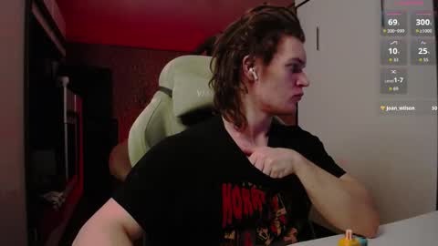 Tarzan online show from April 13, 10:25 pm