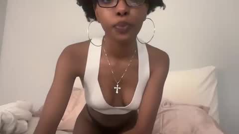 Snapshot of cuntyanna chatting on February 22, 1:44 am Anna online show from February 22, 1:44 am