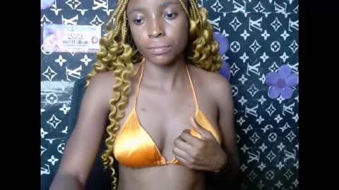 cupidxdoll online show from September 11, 5:47 pm