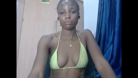 cupidxdoll online show from March 27, 3:01 am