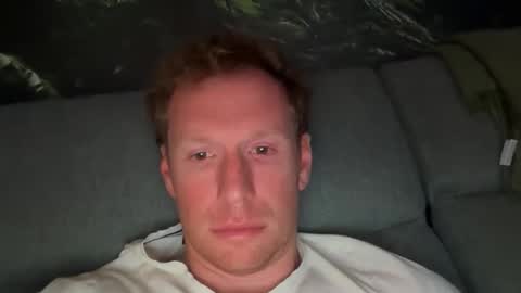 curiousmike6 online show from April 19, 9:21 am