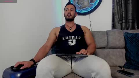 Curt online show from April 22, 2:52 am