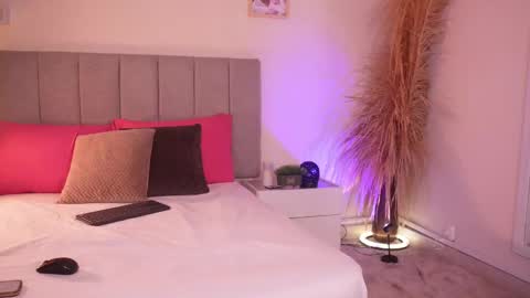 Snapshot of curvyliciouss chatting on September 12, 4:31 pm Samantha online show from September 12, 4:31 pm