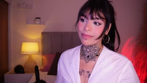 Snapshot of curvyliciouss chatting on February 17, 9:54 pm Samantha online show from February 17, 9:54 pm