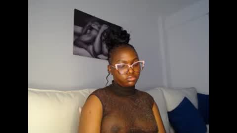 Snapshot of cute_ass18 chatting on February 28, 1:58 pm Liya online show from February 28, 1:58 pm