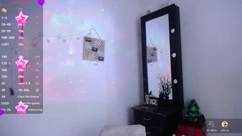 Cute horny1 online show from December 15, 3:24 am