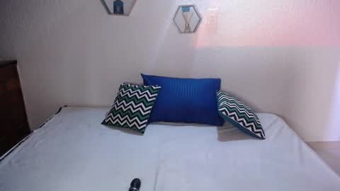 Snapshot of cute_isaa chatting on January 29, 3:26 pm Isabella online show from January 29, 3:26 pm