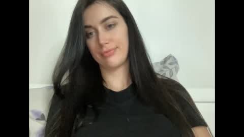 cute_kriss94 online show from May 22, 7:09 pm