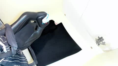 cute_kyanaxx online show from April 10, 8:41 am