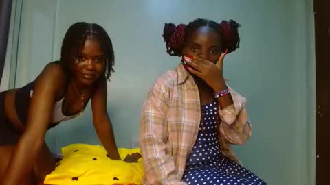 cute_lorna online show from April 21, 2:51 am