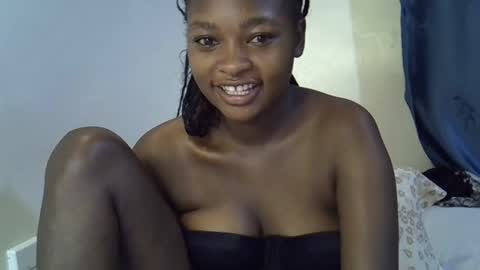 cute_melissa1 online show from July 4, 12:04 am
