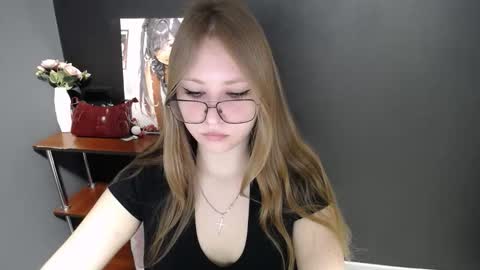 Veronica online show from March 25, 7:37 am