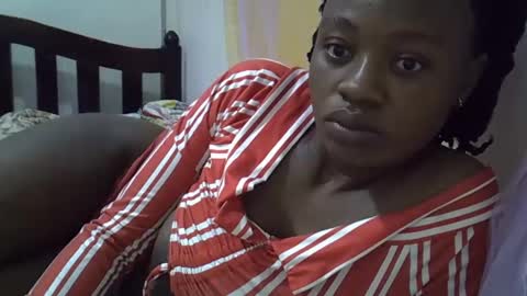 cute_savanna online show from February 9, 3:22 am