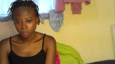 cute_sonny online show from October 16, 7:08 am