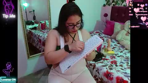 cute_zoe1 online show from March 19, 10:36 pm