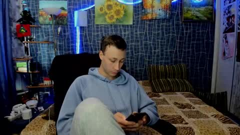 cuteboy228 online show from February 14, 11:13 am