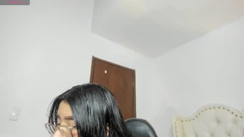 YourBustyLatina online show from July 4, 11:08 pm