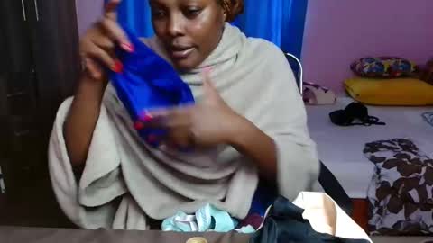 cutebuu online show from November 17, 8:17 am