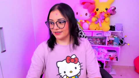 Snapshot of cutecinamonroll chatting on January 23, 2:55 am Cinna independent model online show from January 23, 2:55 am