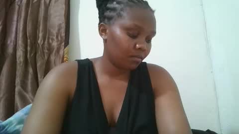 Snapshot of cuteebony2 chatting on October 15, 12:25 am Sheila online show from October 15, 12:25 am