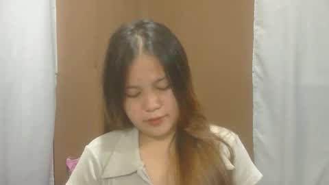 cutegirl_melissa online show from May 18, 9:48 am