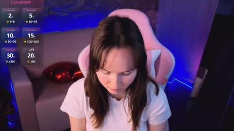 cuteglory online show from March 3, 7:26 am