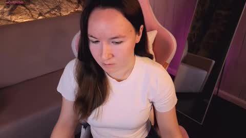 cuteglory online show from February 25, 2:04 am