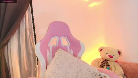 tell me jess   online show from June 20, 2:07 am