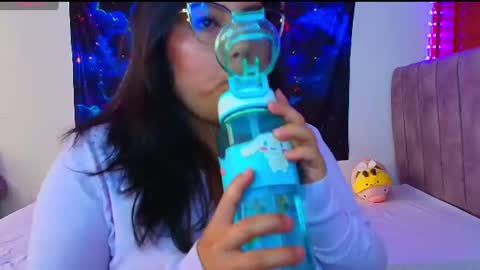 tell me jess   online show from July 28, 4:39 pm