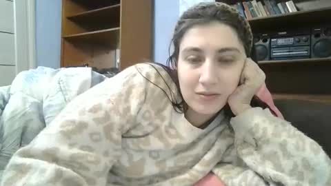 cutekattie online show from January 16, 5:05 am