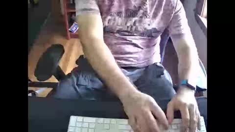 cutenerd15 online show from September 9, 3:23 pm