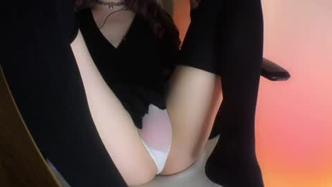 Sofi online show from May 17, 9:24 pm