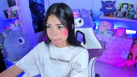 Snapshot of cutestephuwu chatting on December 4, 4:15 am - independent model online show from December 4, 4:15 am