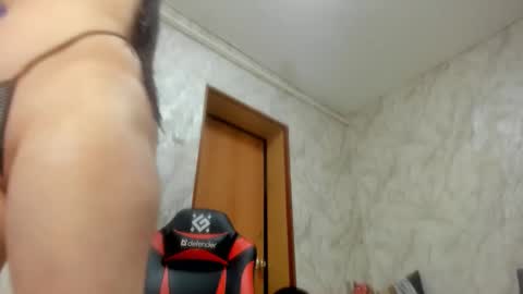 Snapshot of cutie__orgasm chatting on October 8, 3:40 pm Cutie orgasm online show from October 8, 3:40 pm