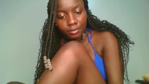 Choco online show from November 11, 8:00 pm