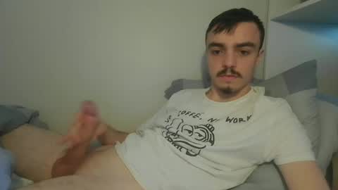 cutie garlix online show from July 3, 3:39 pm