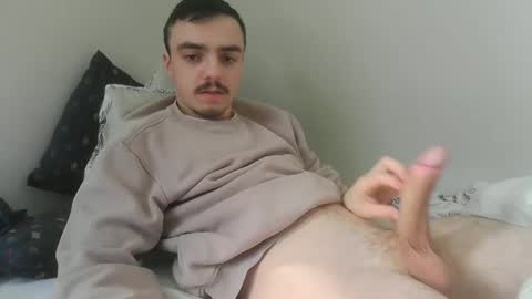 cutie garlix online show from April 30, 11:37 am
