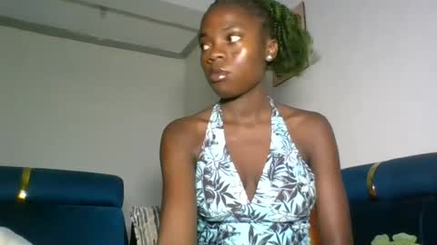 cutieplush online show from July 5, 7:10 pm