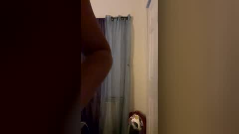 cutiekittie268 online show from December 5, 4:44 am