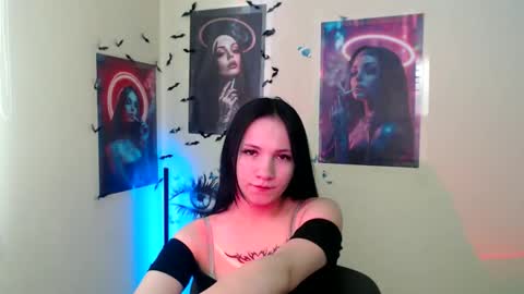 Emma online show from March 4, 7:05 am