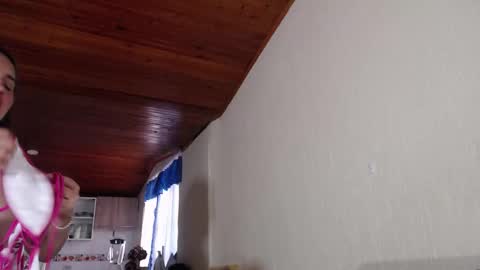 Snapshot of cuty_sexy_hotxx chatting on October 21, 11:26 am LIZETH online show from October 21, 11:26 am