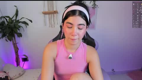 Liz online show from April 22, 10:39 pm