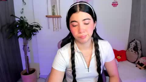 Liz online show from June 22, 10:39 pm
