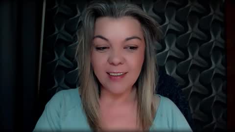 Full time mean bitch. online show from March 6, 11:15 pm