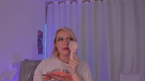  cyber zoe   online show from April 15, 1:42 am