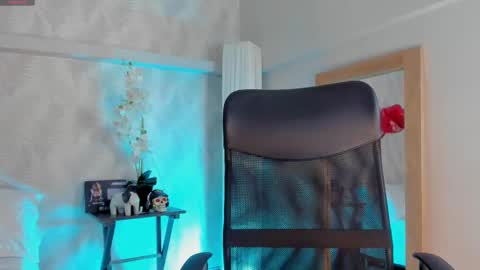 cyntia_adams online show from February 16, 3:48 pm