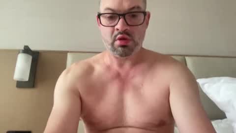 d4ddy858 online show from November 5, 12:29 pm